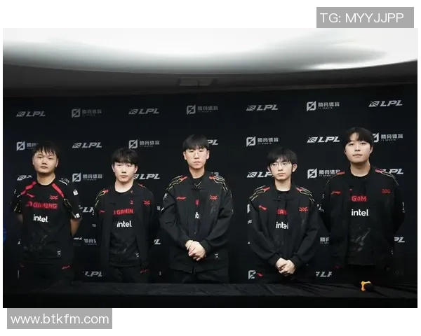 CSGO专题深入分析JDG战队在比赛中的心理素质与应对策略